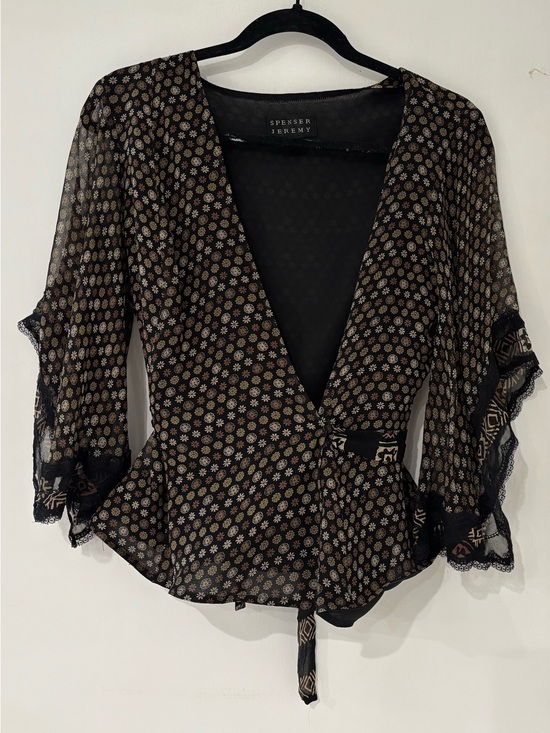 Spenser Jeremy Tops - Spenser Jeremy 100% Silk Lined Peplum Wrap Top Kimono Sleeve Size M